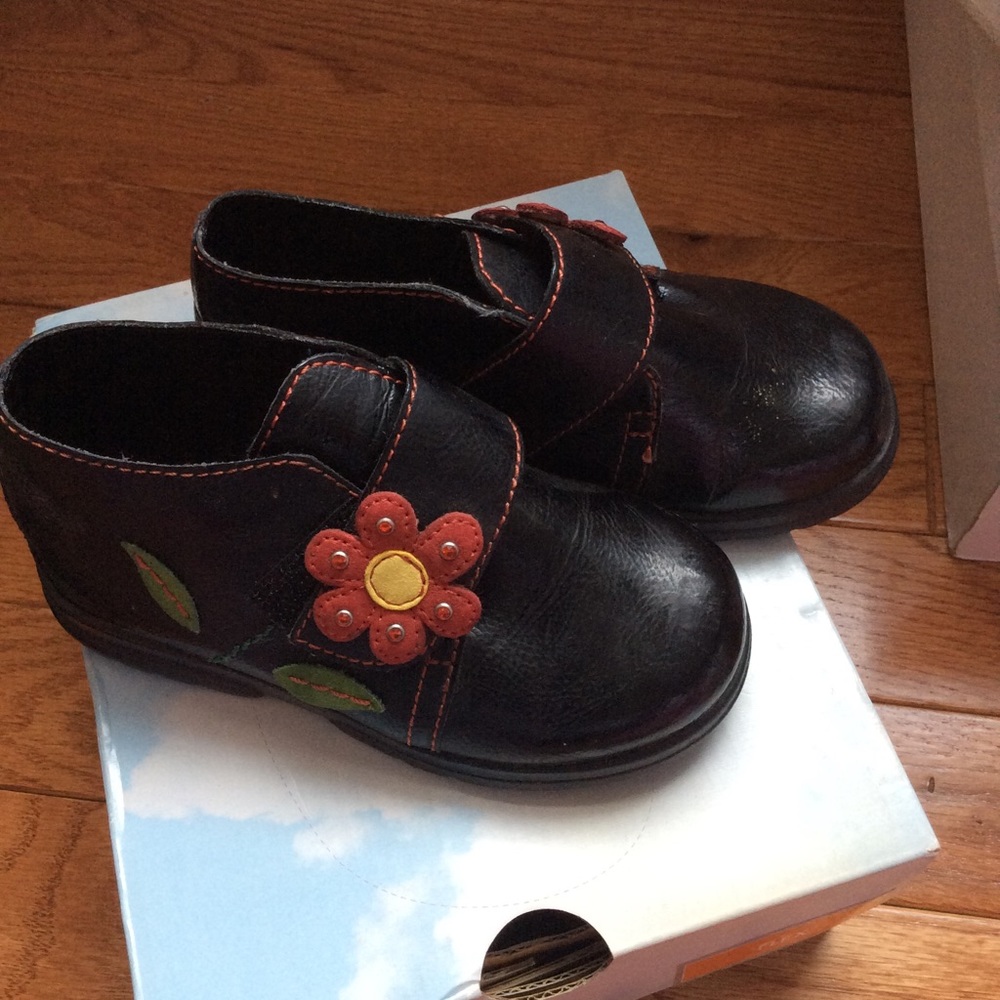 Baby bass shoes